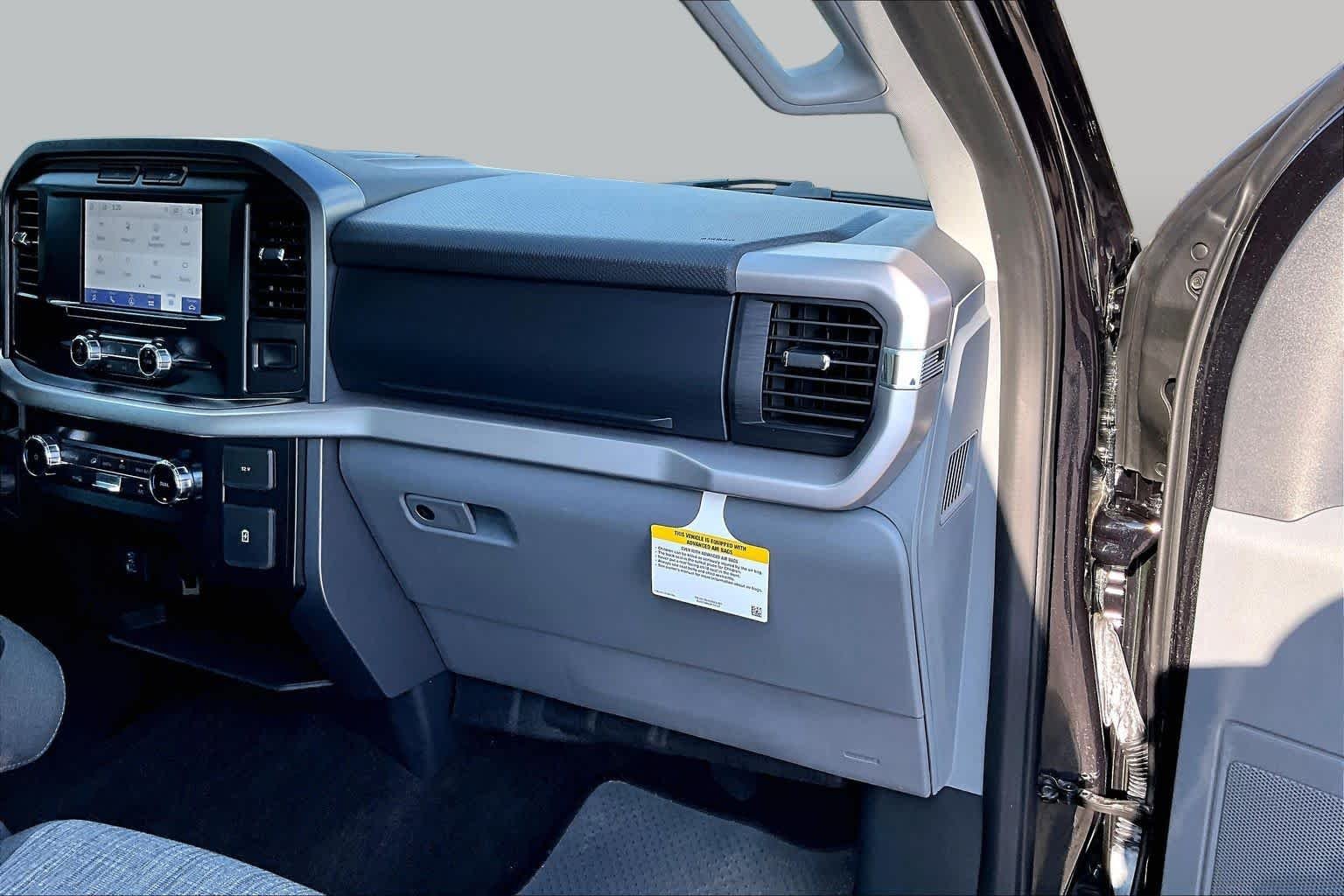 Used 2023 Agate Black Ford XLT image 19