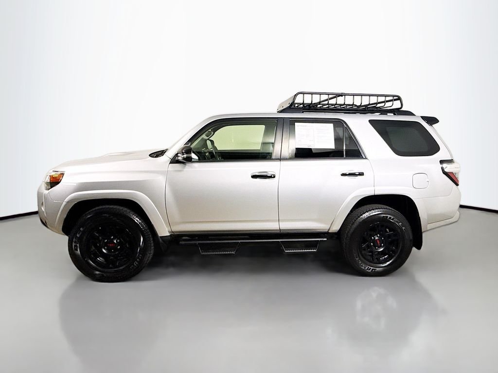 Used 2021 Classic Silver Metallic Toyota Venture image 4