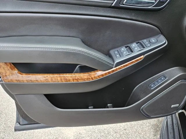 Used 2020 Black Chevrolet Premier image 10