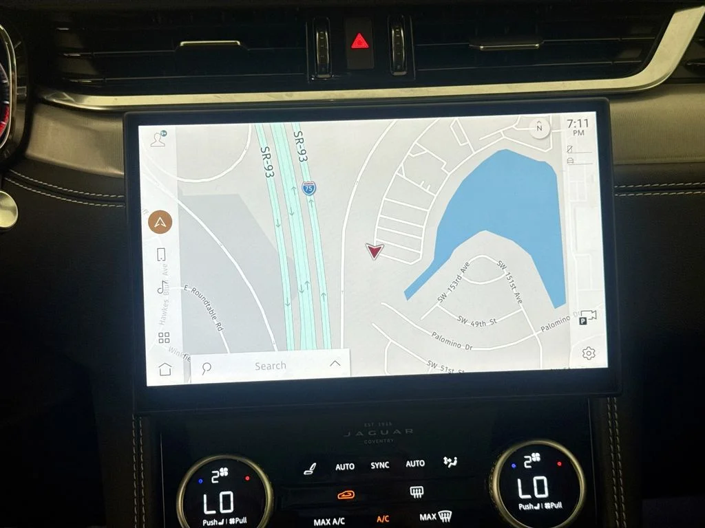 2026 Jaguar F-Pace R-Dynamic S - Photo 12