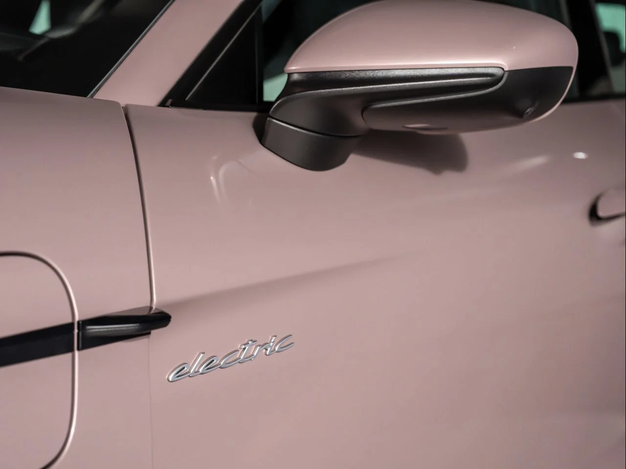 Used 2025 Red Porsche 4 image 16