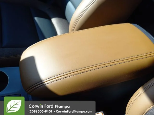 New 2025 Desert Sand Ford Outer Banks® image 19