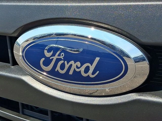 Certified Used 2022 Oxford White Ford XL image 28