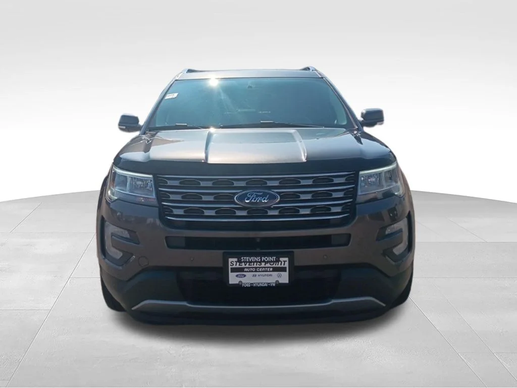 Used 2017 Magnetic Ford Limited image 9