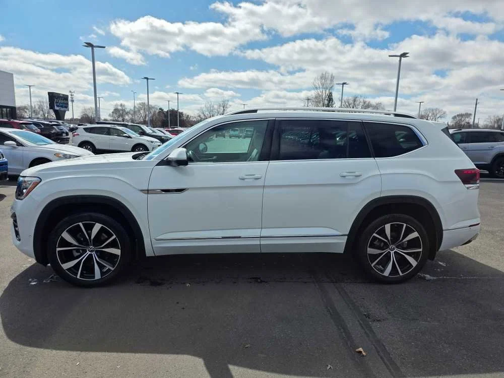 Certified 2024 Volkswagen Atlas SEL Premium R-Line with VIN 1V2FR2CA7RC537460 for sale in St. Cloud, Minnesota