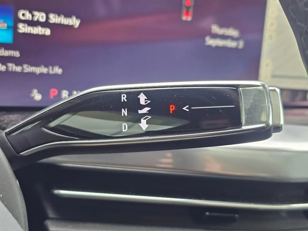 New 2026 Luna Metallic Cadillac Luxury image 35