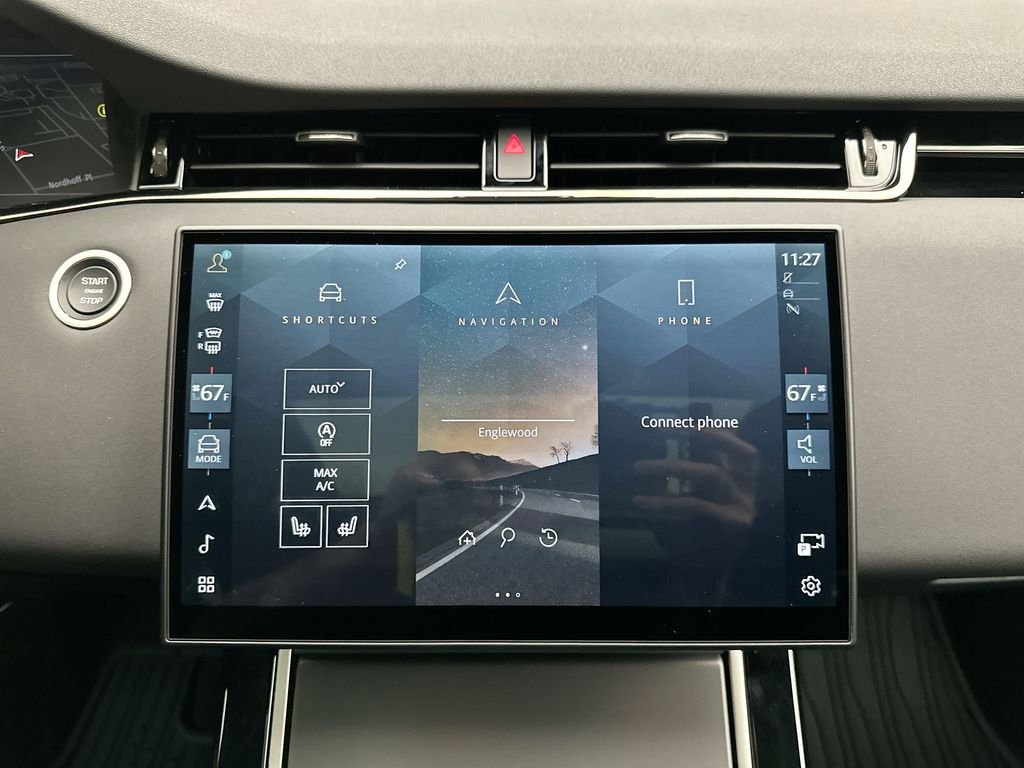 New 2026 Arroios Grey Metallic Land Rover S image 13