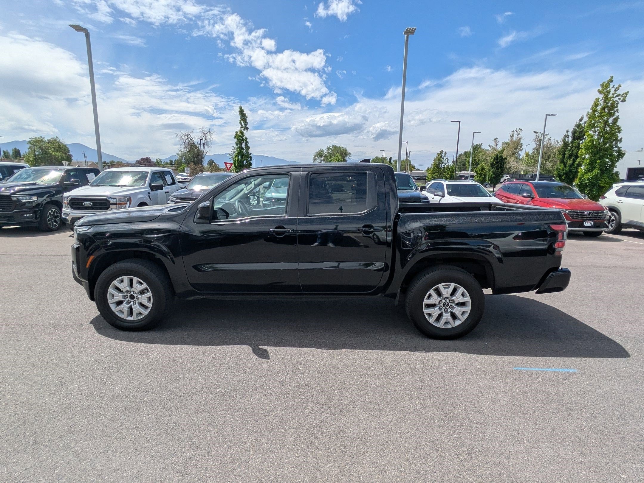Used 2023 Super Black Nissan SV image 7