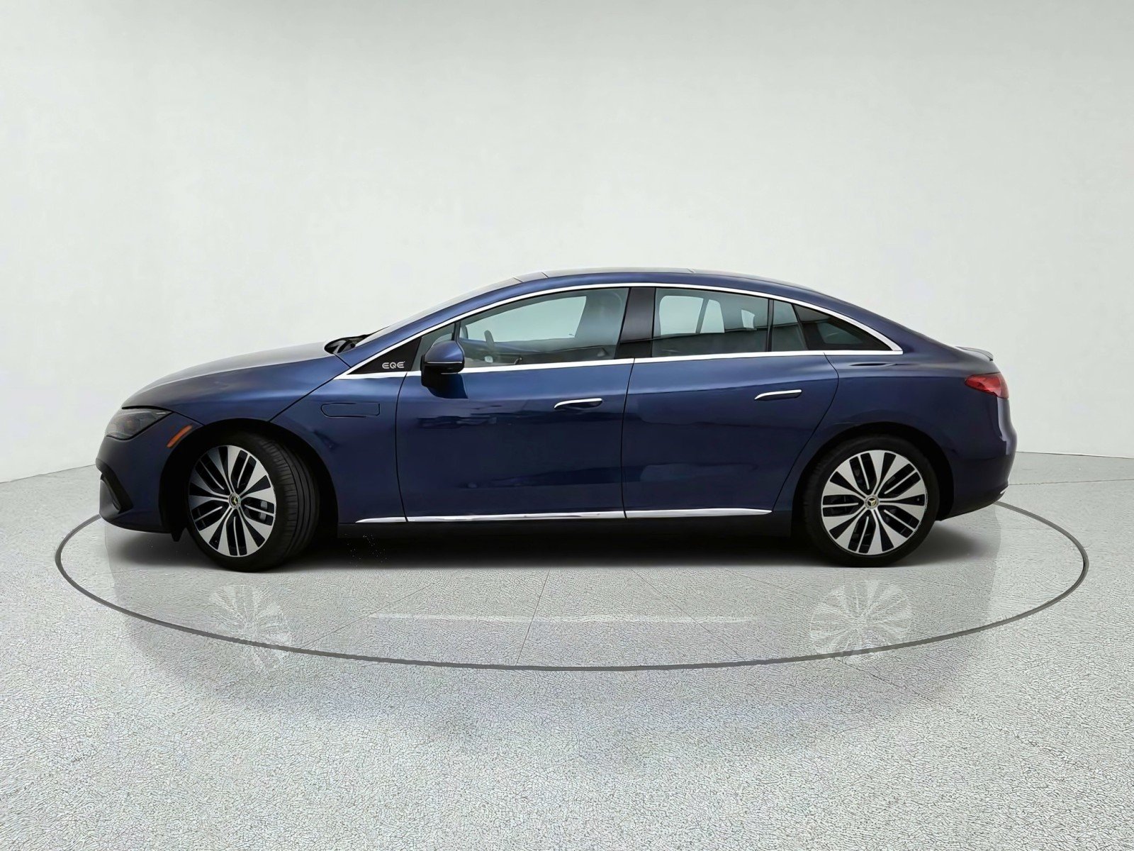 Certified Used 2025 Twilight Blue Metallic Mercedes-Benz EQE 350 image 14