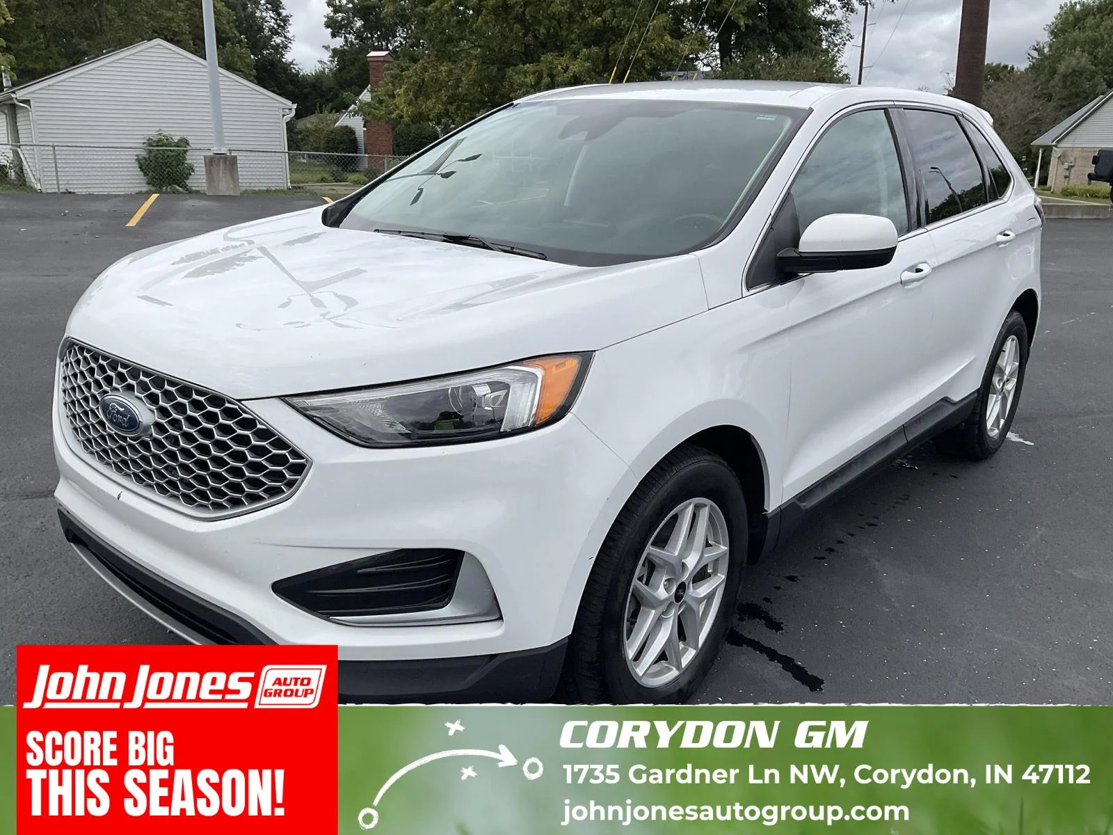 Used 2024 WHITE Ford SEL image 1