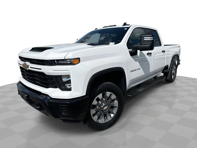2024 Chevrolet Silverado HD Custom 4WD Crew Cab Standard Box's photo