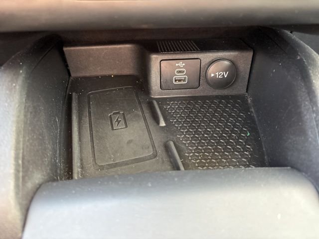 Used 2023 Green Ford Outer Banks image 28