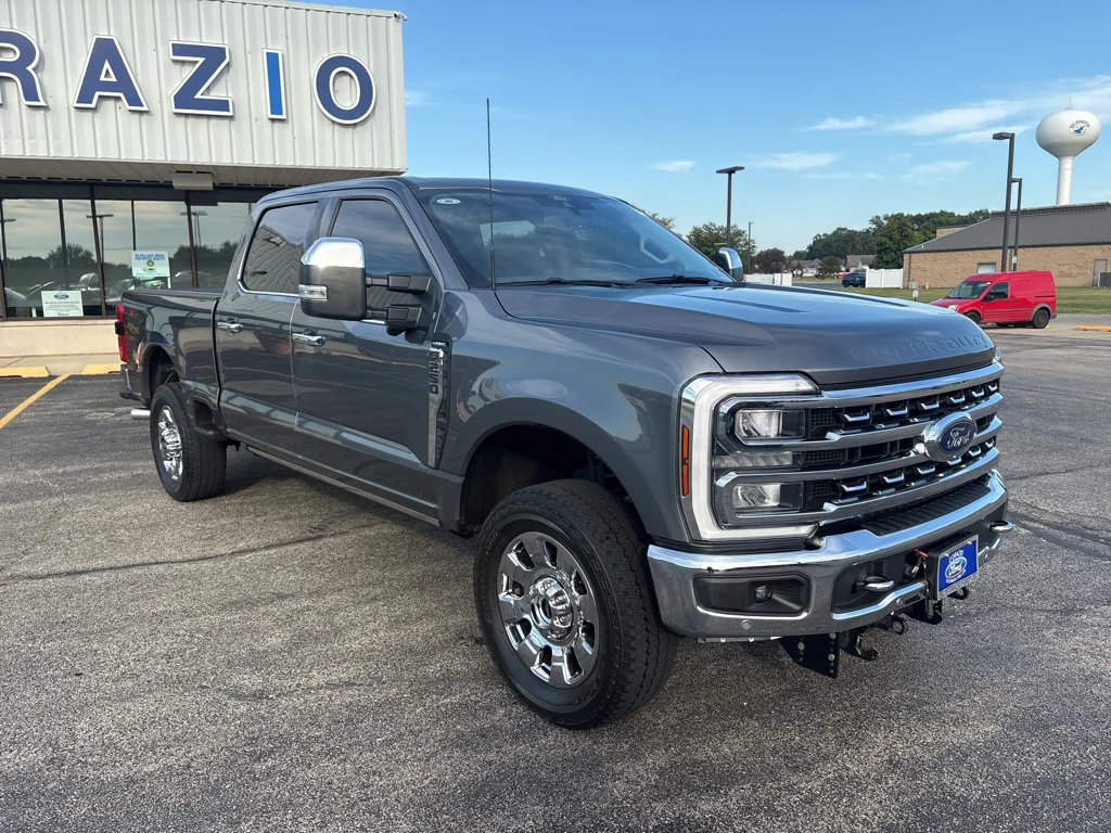 2024 Ford F-250 Super Duty Lariat Crew Cab 4WD