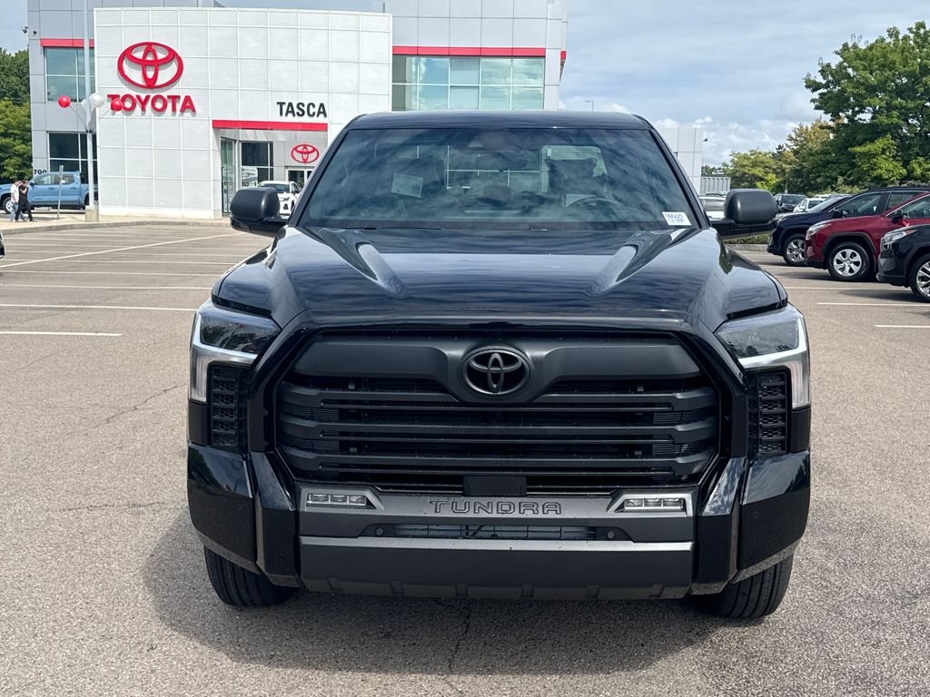 New 2026 Midnight Black Metallic Toyota SR5 image 2