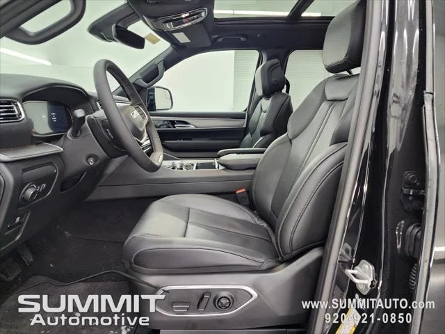 New 2026 High Gloss Black Exterior Paint Jeep Grand Wagoneer image 7