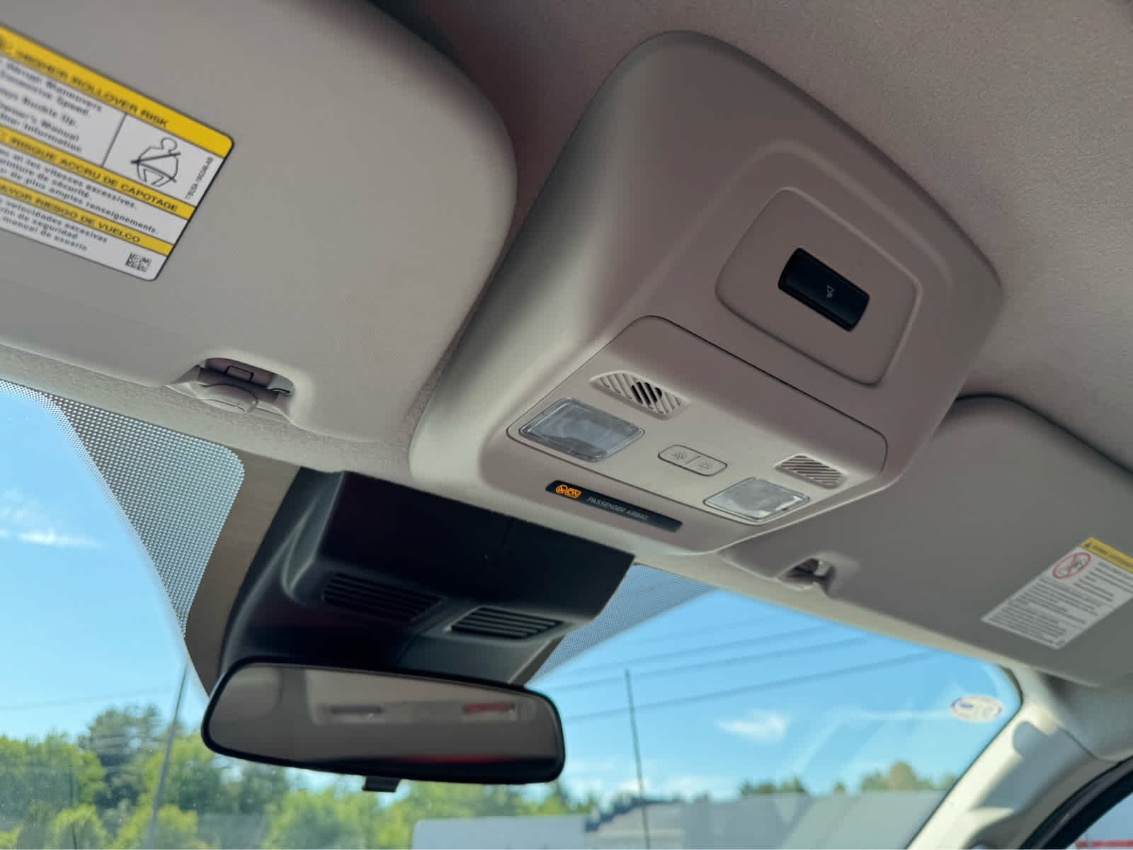 Certified Used 2025 Oxford White Ford  image 23