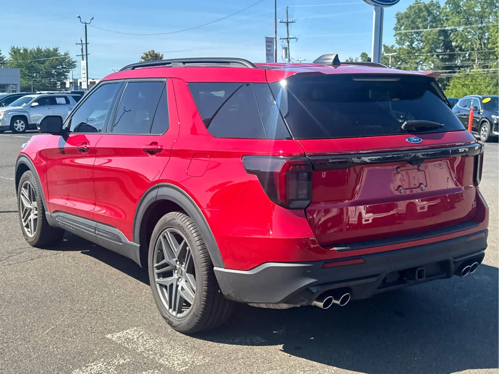 Used 2025 Rapid Red Metallic Tinted Clearcoat Ford ST image 2