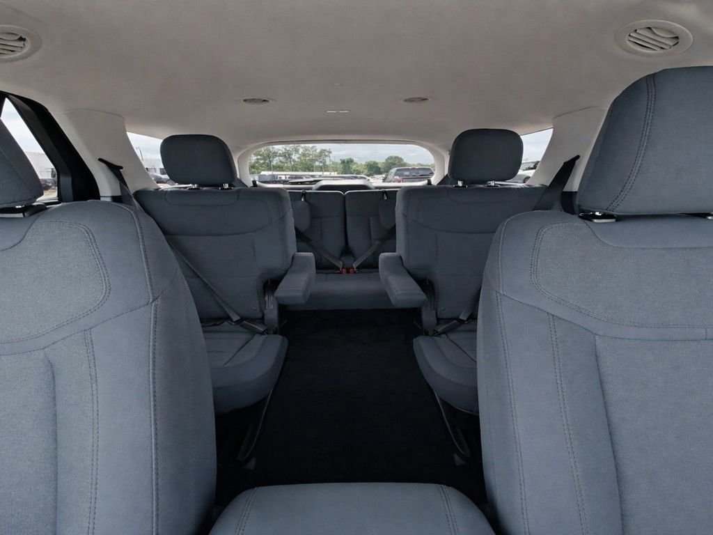 New 2026 Carbonized Gray Metallic Ford Active image 11