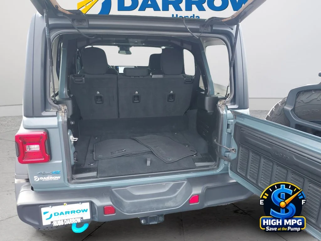Used 2024 Gray Jeep Rubicon 4xe image 33