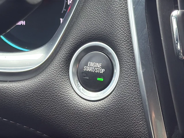 Used 2022 Black Chevrolet LT image 33