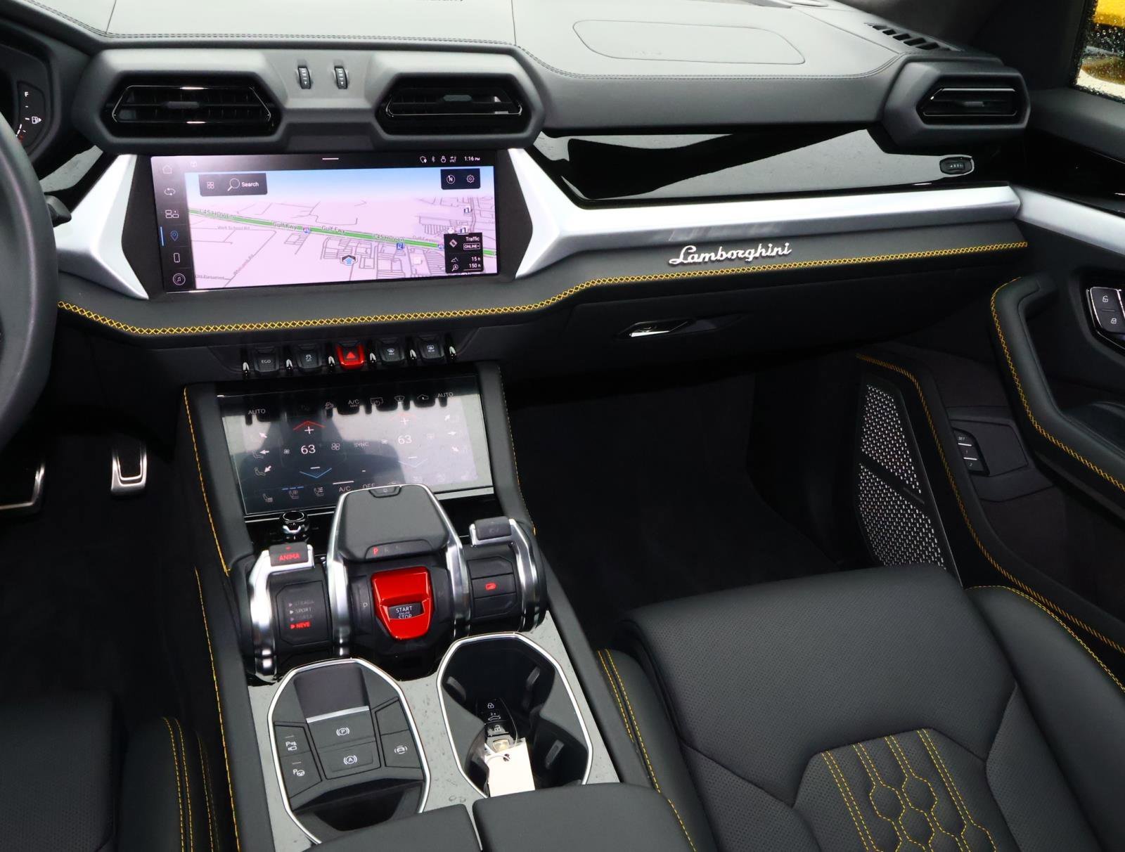 2025 Lamborghini Urus SE - Photo 10