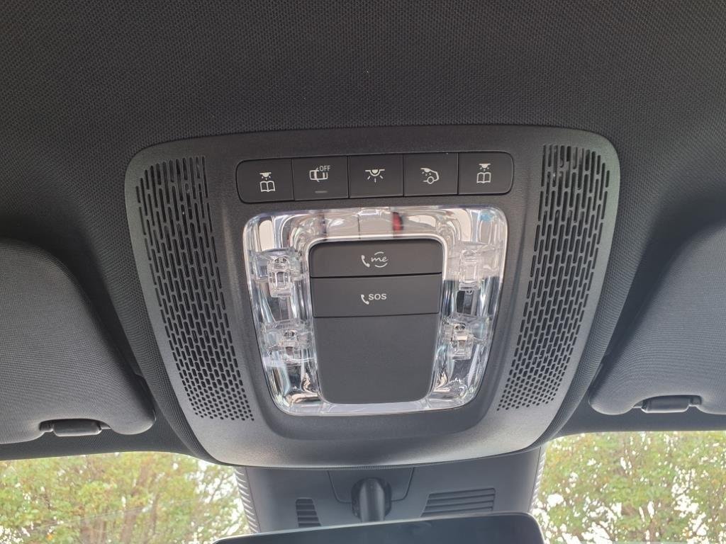 Certified Used 2026 Polar White Mercedes-Benz GLA 250 image 22
