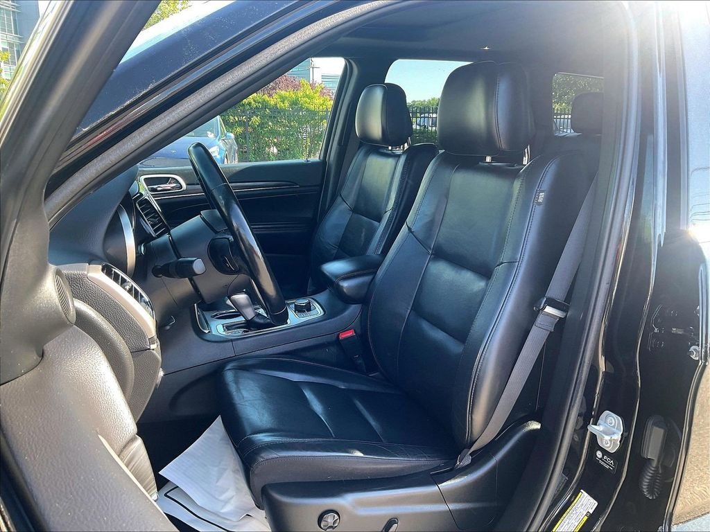 Used 2021 Black Jeep Limited image 10