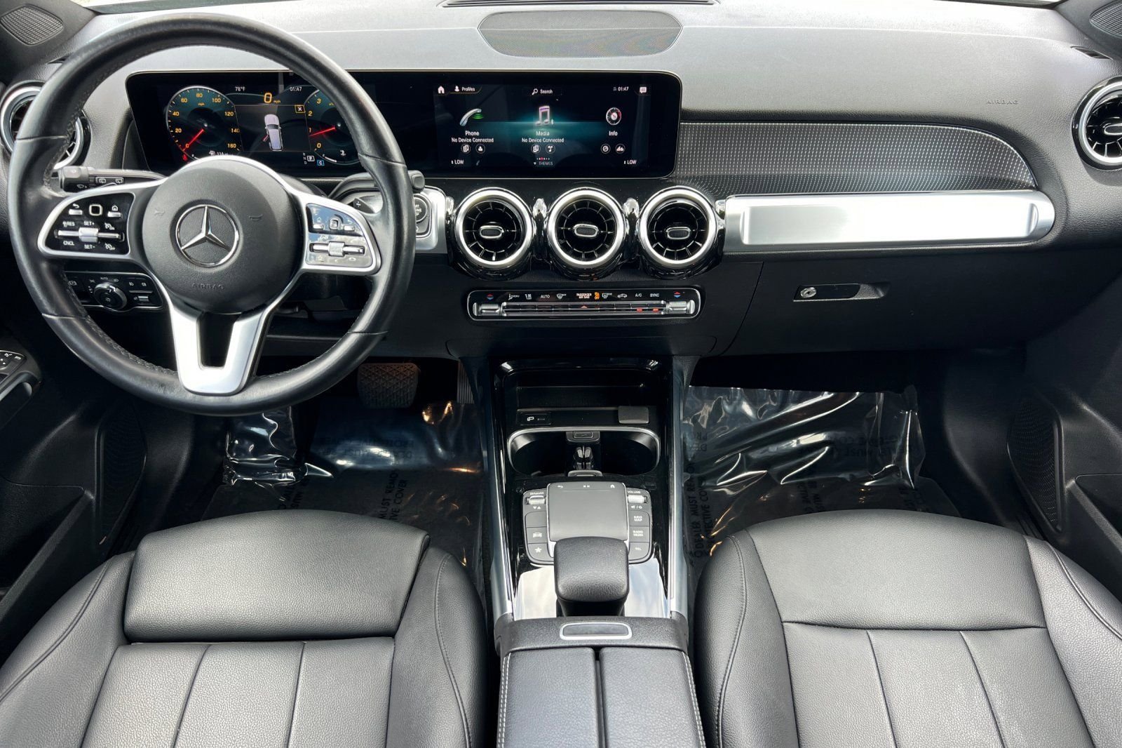 Used 2022 Iridium Silver Metallic Mercedes-Benz 250 image 3