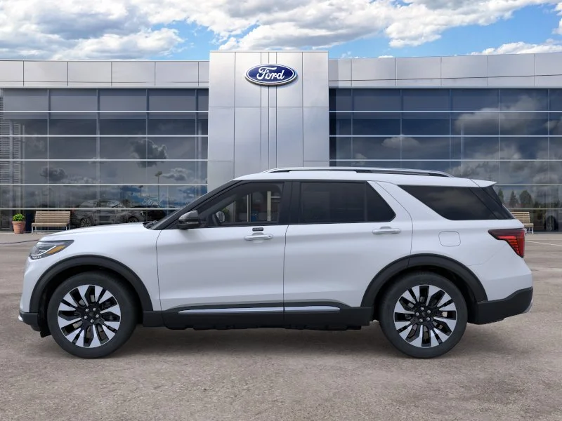 New 2026 Space White Metallic Ford Platinum image 41