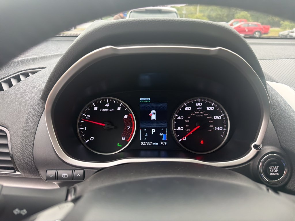 Used 2025 Silver Mitsubishi SE image 19