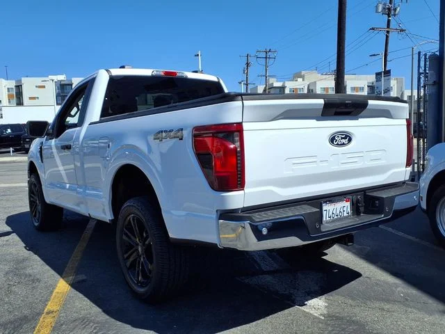 Certified Used 2025 Oxford White Ford XL image 3