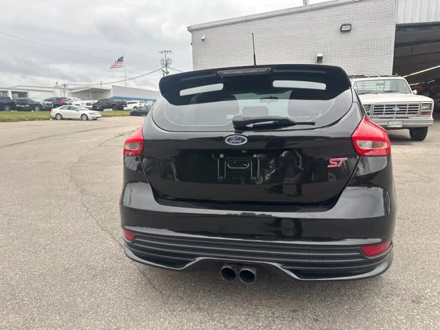 Used 2015 Tuxedo Black Ford ST image 12