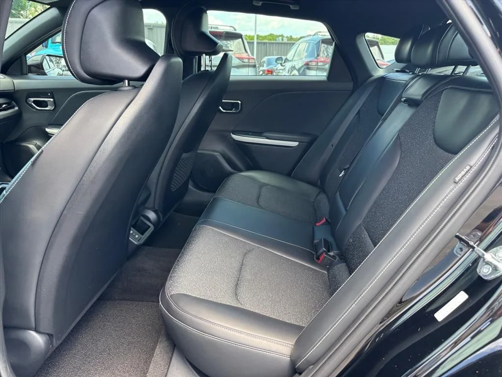 Used 2025 Black Kia GT-Line image 12