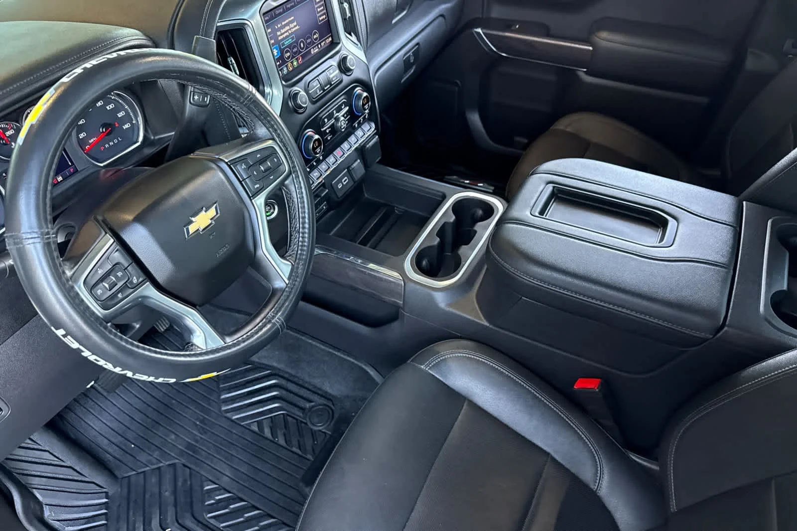 Used 2021 Summit White Chevrolet LTZ image 11