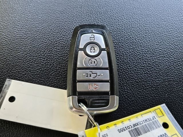 Used 2022 White Ford XLT image 22