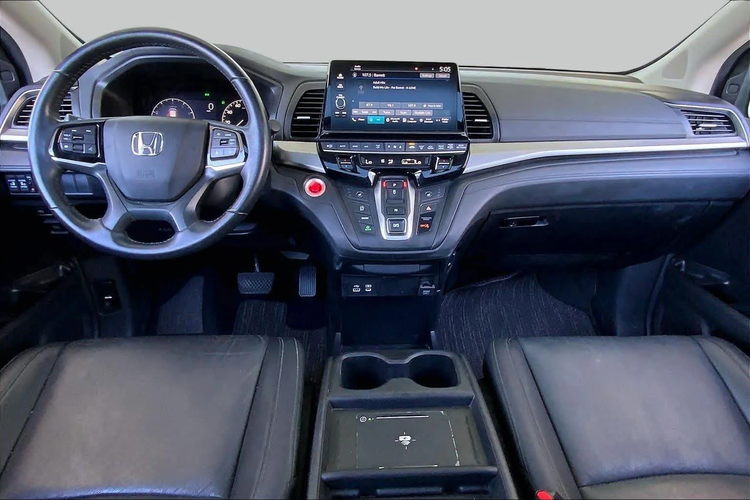 Used 2025 Crystal Black Pearl Honda EX-L image 16