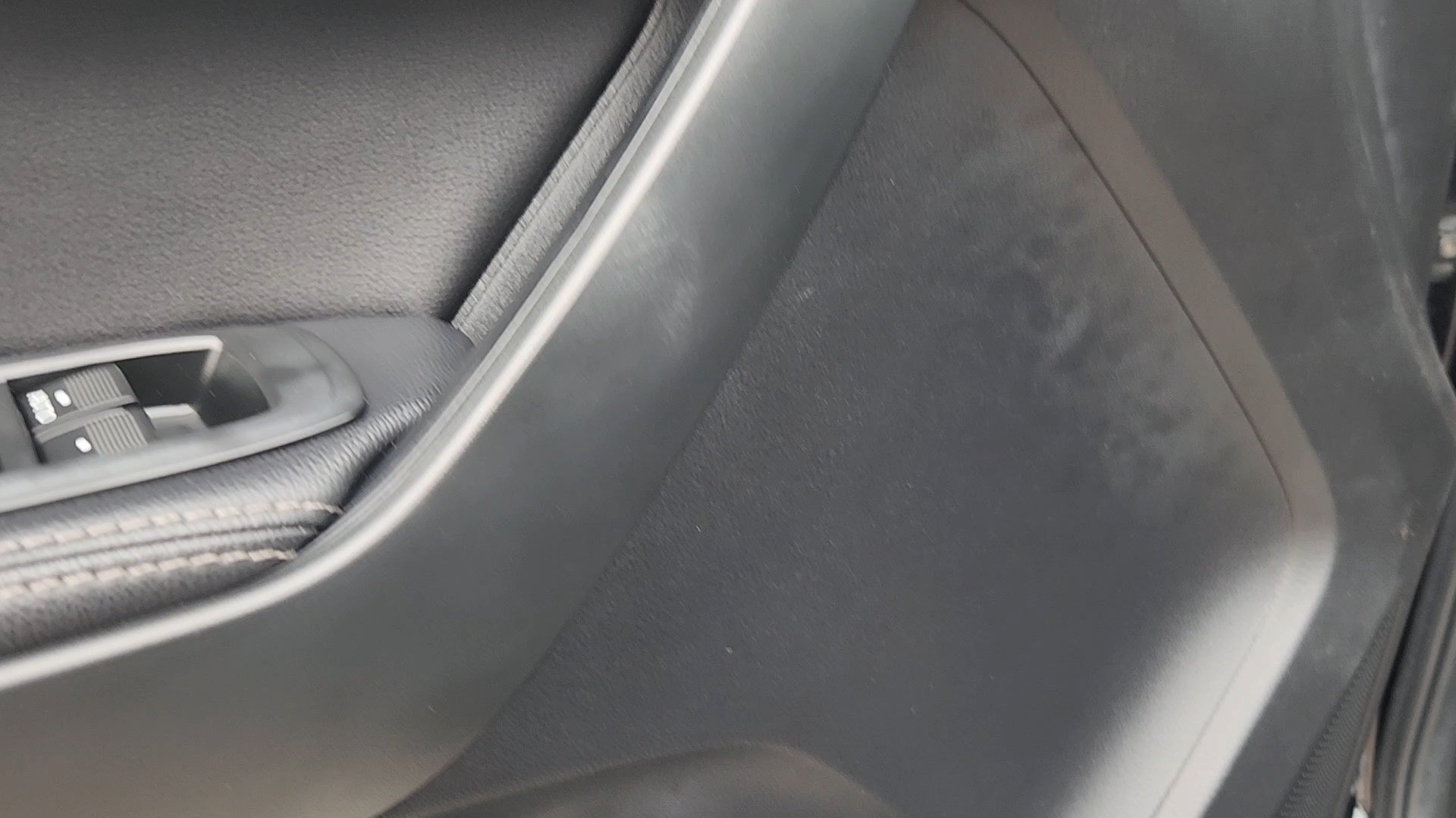 Certified Used 2019 Shadow Black Ford LARIAT image 26