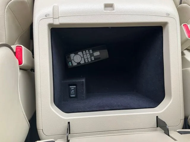 Used 2019 Blue INFINITI LUXE image 17