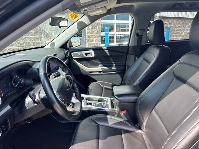 Certified Used 2023 Black Ford XLT image 13