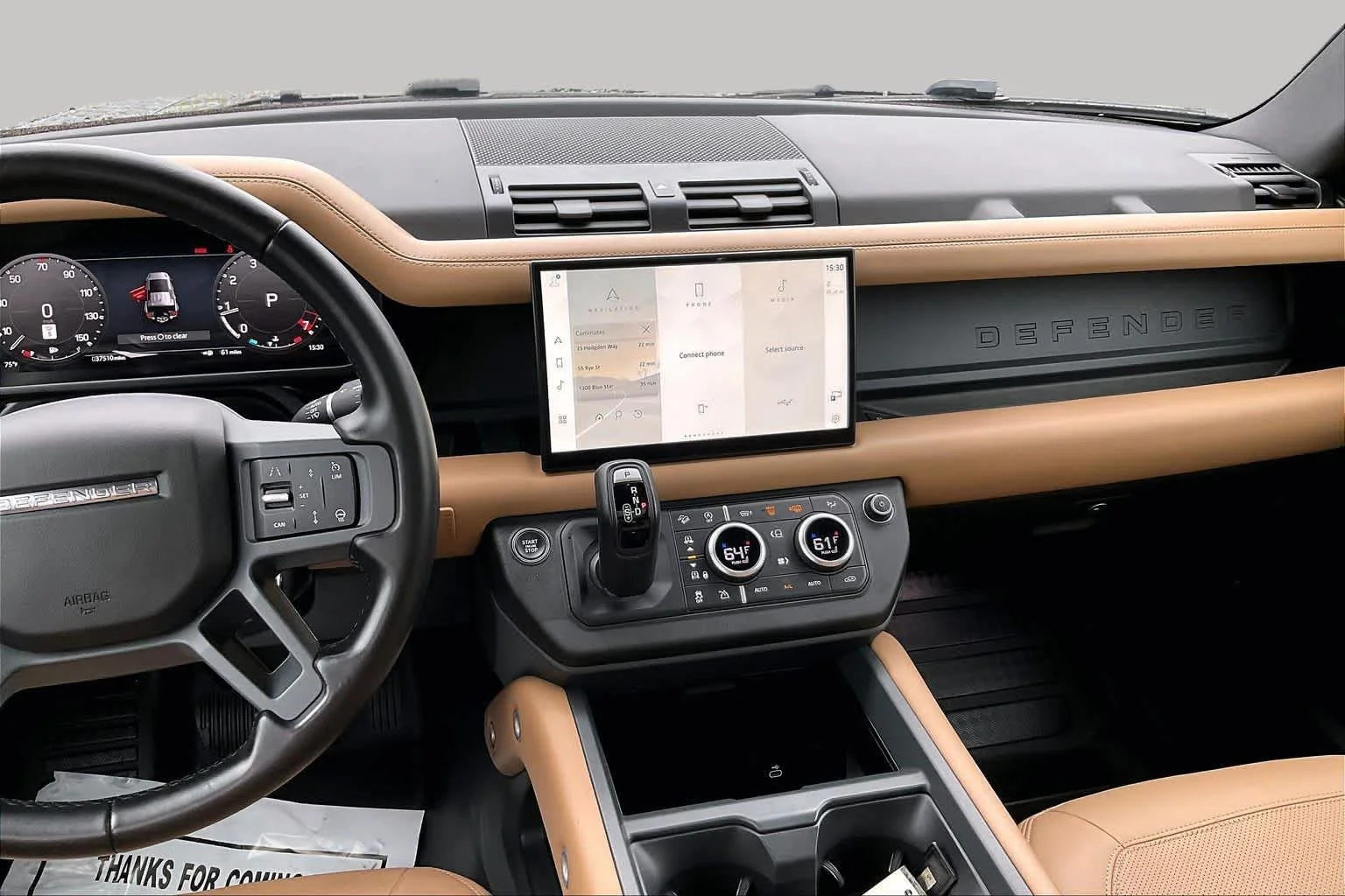 Used 2025  Land Rover X-Dynamic SE image 6