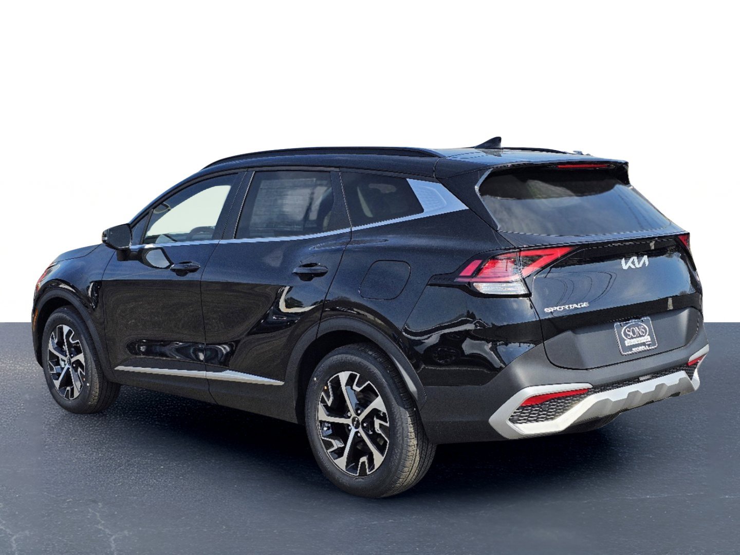 2025 Kia Sportage EX - Photo 11