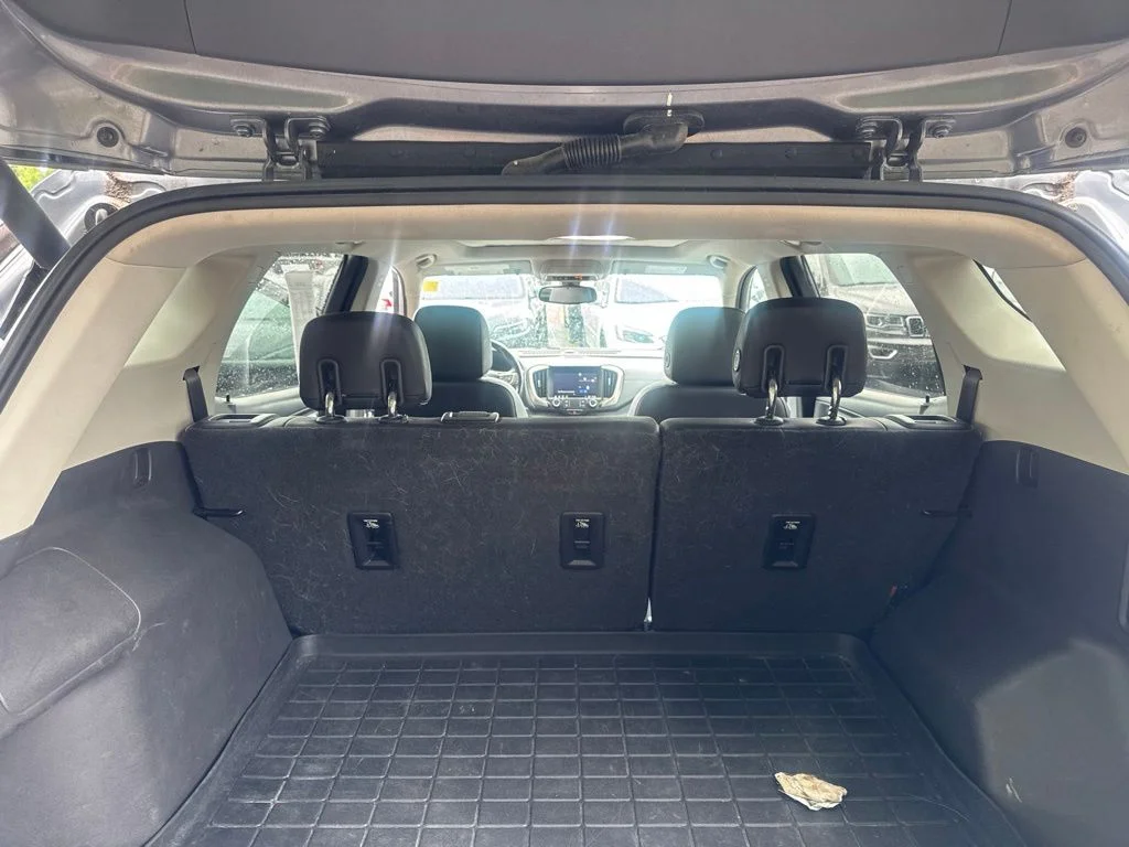 Used 2019 Gray GMC Denali image 21