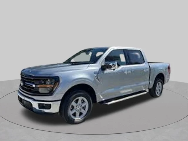 New 2026 Silver Ford XLT image 13