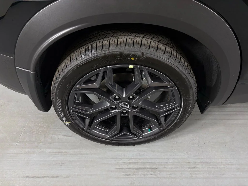 New 2026 Super Black Nissan SR image 11