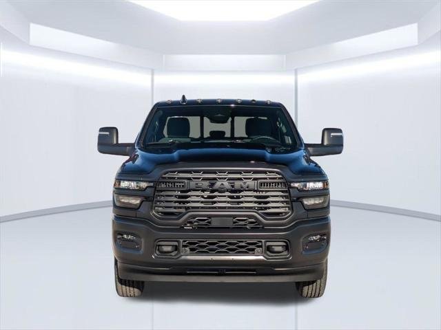 New 2026 Diamond Black Crystal Pearl-Coat Exterior Paint RAM TRADESMAN image 11