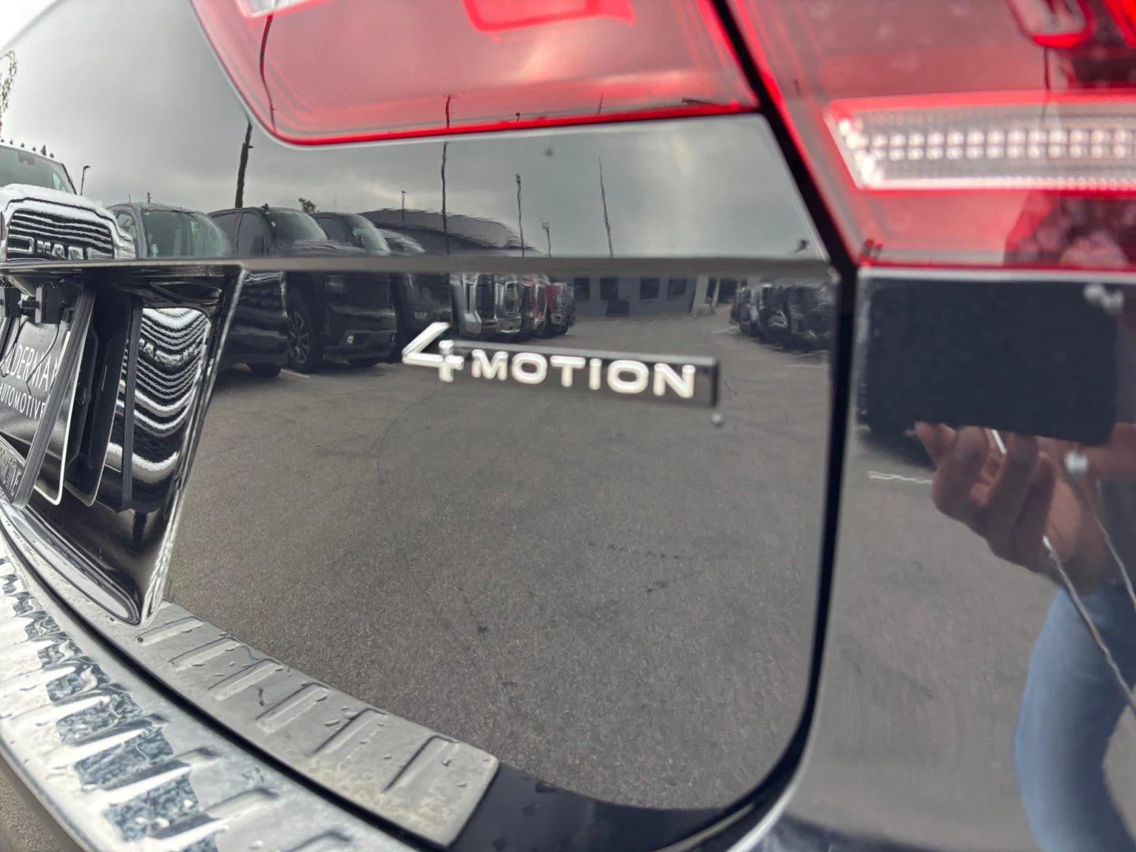 2023 Volkswagen Tiguan SE - Photo 58