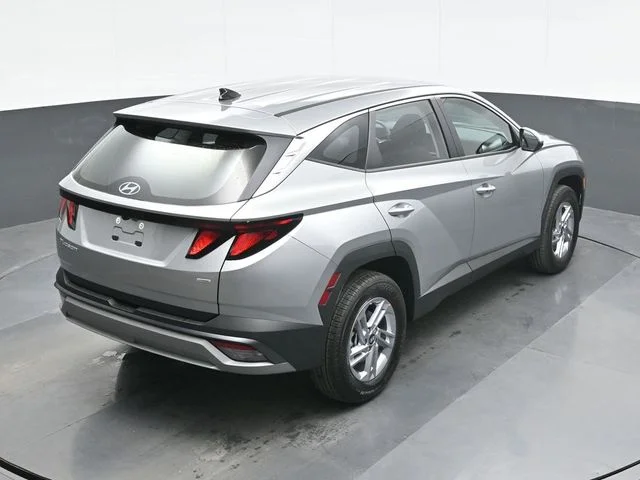 New 2026 Silver Hyundai SE image 17