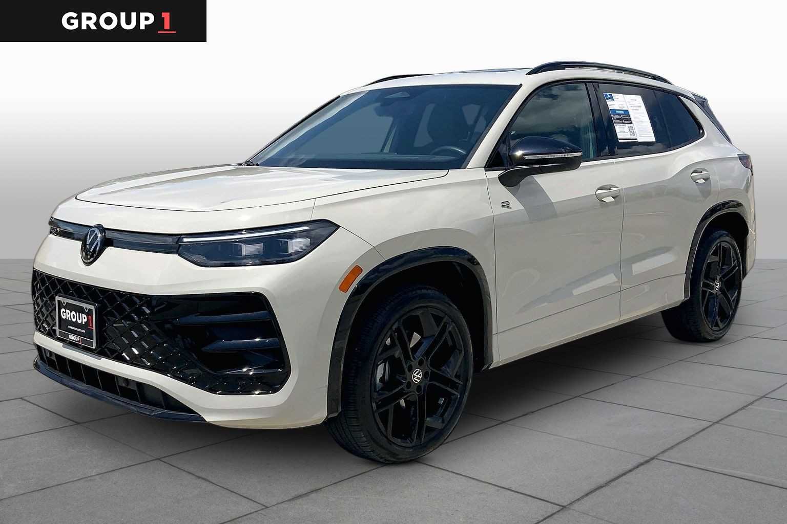 2026 Volkswagen Tiguan SE R-Line Black