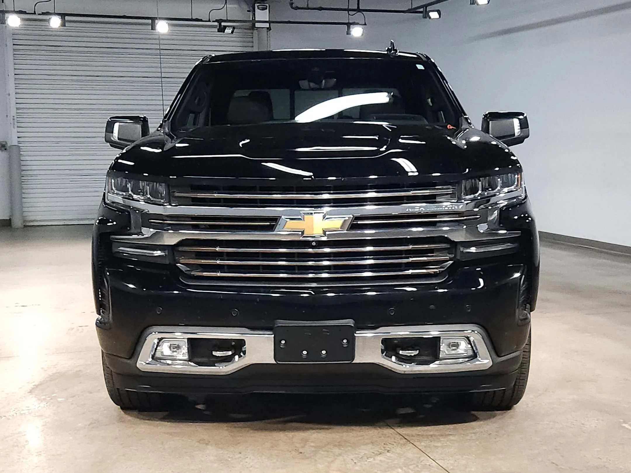 Used 2020 Chevrolet Silverado 1500 High Country with VIN 3GCUYHED8LG450919 for sale in Little Rock