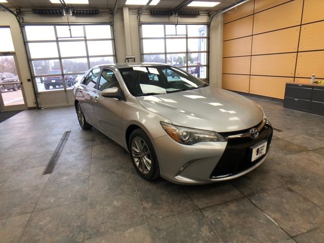 2015 Toyota Camry SE
